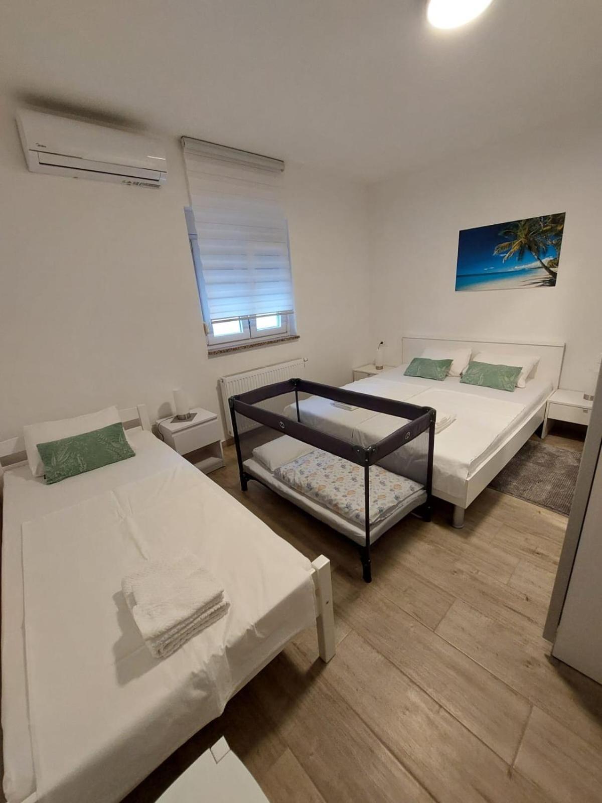 Ruza Apartmani Zadar Eksteriør billede
