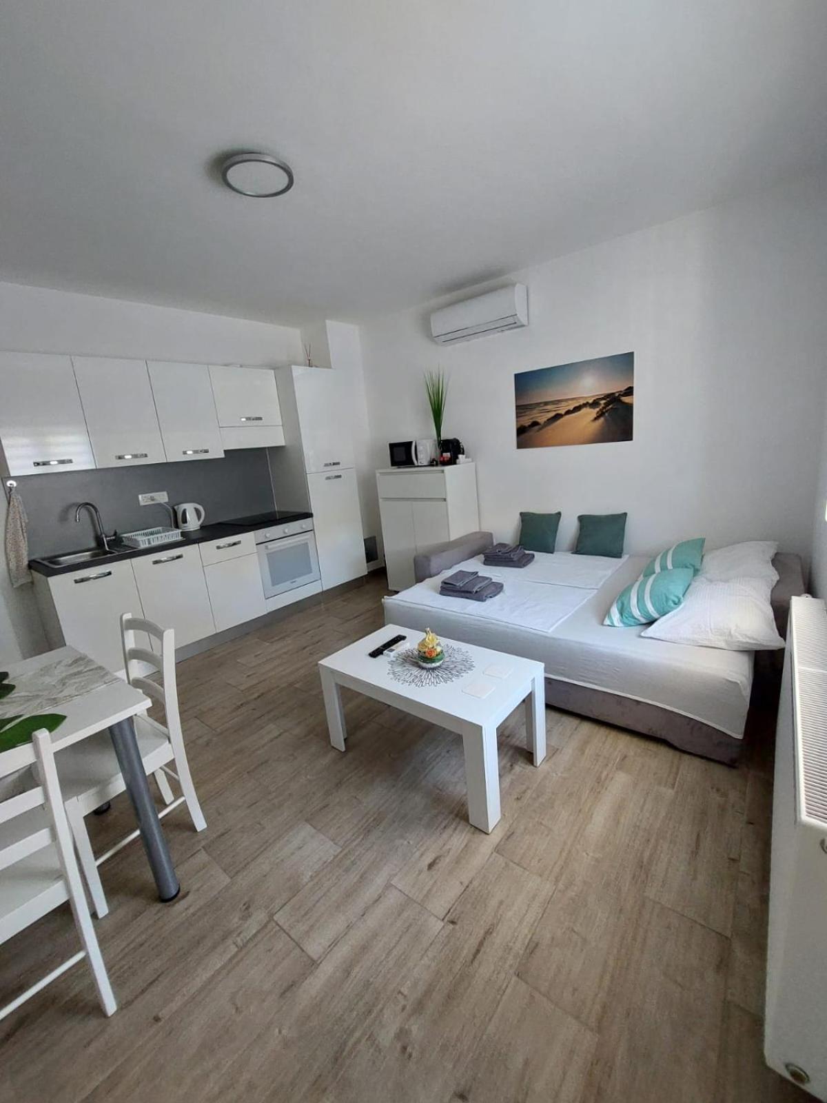 Ruza Apartmani Zadar Eksteriør billede